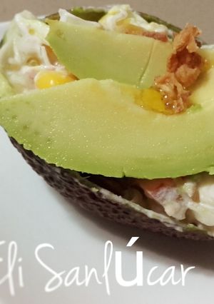 Una foto de Pasión por el aguacate! !! Relleno de ensalada de cangrejo