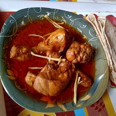 A picture of Chicken kola kadhai.