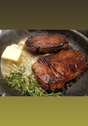 Rump steak házi fűszervajjal recept fotója
