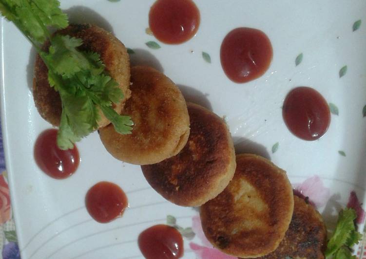 Dry fruits stuffed Dahi ke kabab