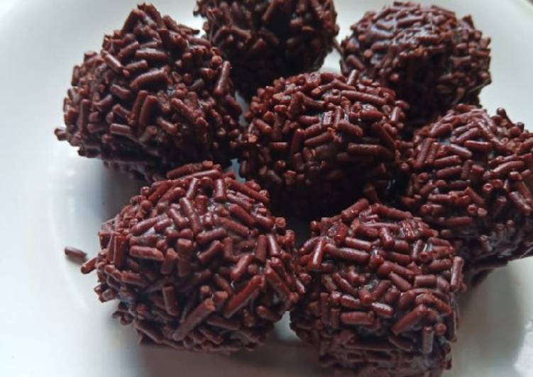 Bola bola oreo (no cook) 4 bahan