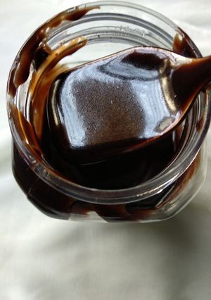 A picture of Espresso Hot Chocolate Fudge Sauce.