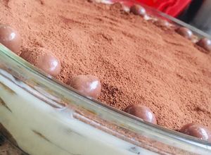 Una foto de 🇮🇹TIRAMISU🇮🇹 (CON MASCARPONE) 🇮🇹❤️🤩🥳🍾🥂😍😋❤️🇮🇹 (sin huevo crudo🤗)
