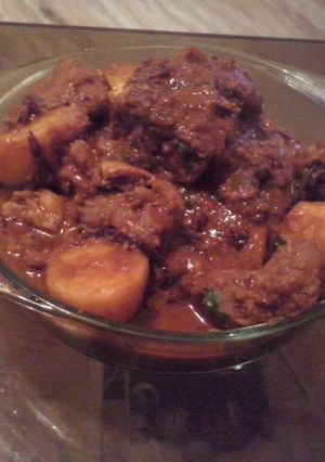 A picture of Mutton Korma curry.