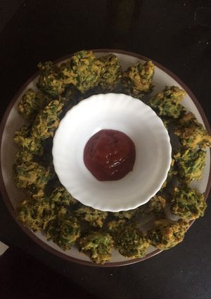 A picture of Spinach Pakora.