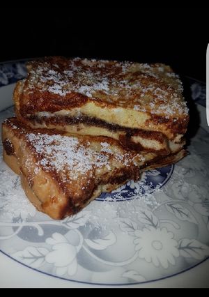 A picture of Nutella French toast.