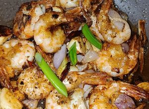 Foto resep Caramelized butter prawn (udang karamel mentega)