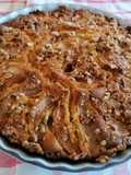 Torta con corn flakes e pere