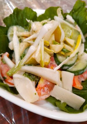 A picture of Creamy Salad.