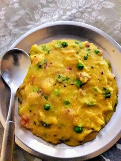 उपमा (Upma Recipe in Hindi) रेसिपी मुख्य फोटो