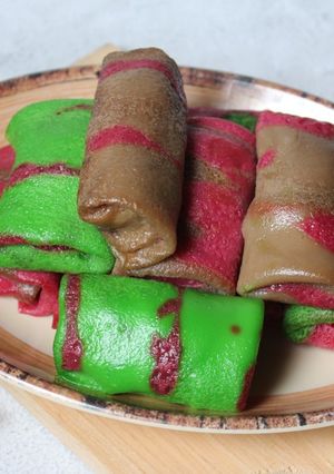 Foto resep Dadar gulung motif isi pisang-coklat anti gagal