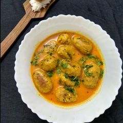 A picture of Bhaat Na Rasawala Muthia.