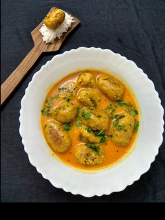 A picture of Bhaat Na Rasawala Muthia.