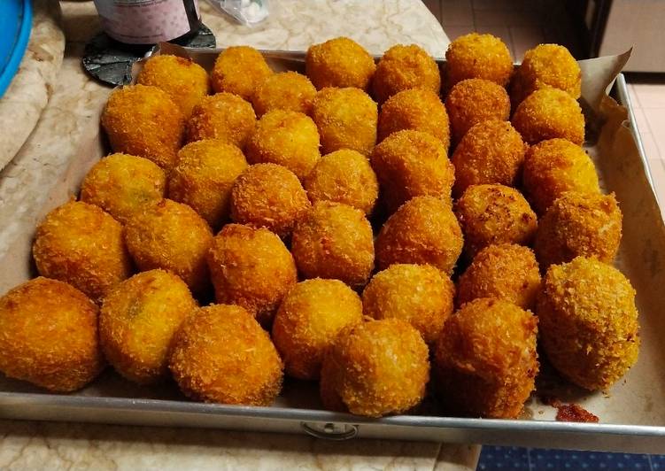 Kroket kentang Ayam