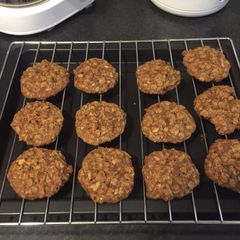 A picture of Oatmeal Cookies.