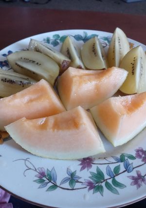 A picture of Fresh Fruit.