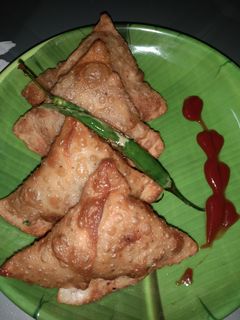 A picture of Chinese samosa.