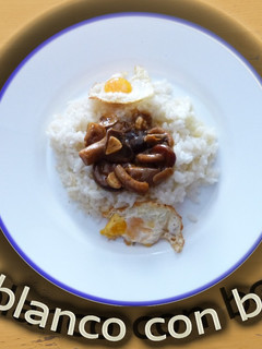 Una foto de Arroz blanco con boletus