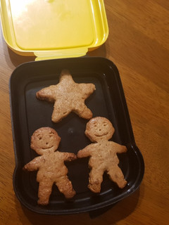 Una foto de Galletitas harina integral y cereales para meriendas escolares