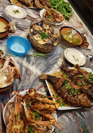 صورة لوصفة طاجن سي فود (ثمار البحر) بالبشاميل