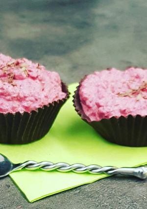 Une photo de °mousse de betterave coque chocolat °