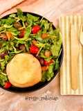 Insalata di lattughino con mozzarella affumicata
