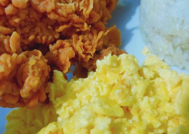 Resep Chicken Spicy Crispy &amp; Scrumbled Egg ala McDonald, Lezat Sekali