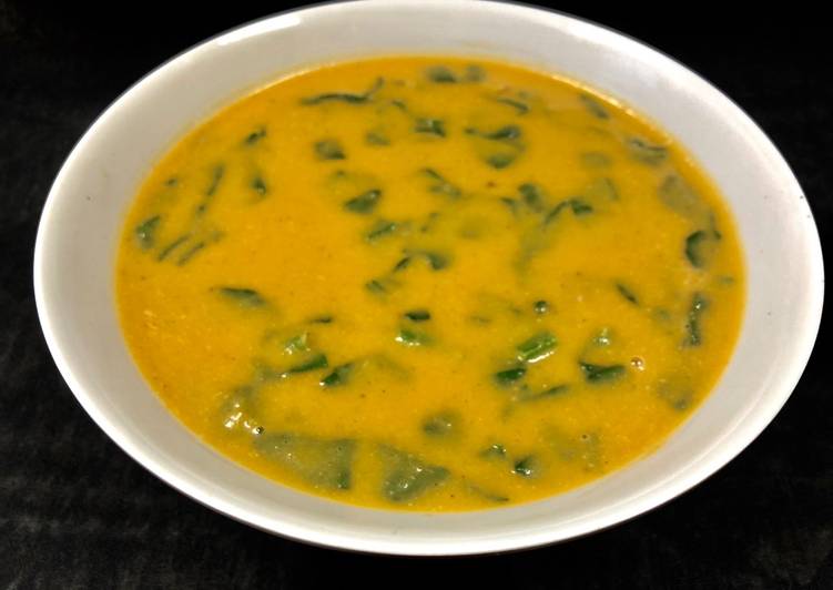 Step-by-Step Guide to Make Award-winning Coconut, Sweet Potato And Spinach Soup