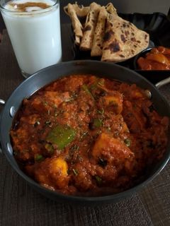 શાહી કડાઈ પનીર સબ્જી (Shahi Kadai Paneer Sabji Recipe in Gujarati.) રેસીપી મુખ્ય ફોટો