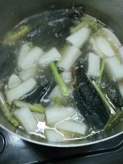 Hình của món Cá Dọn Bể/ Lau Kiếng Hầm Sả.