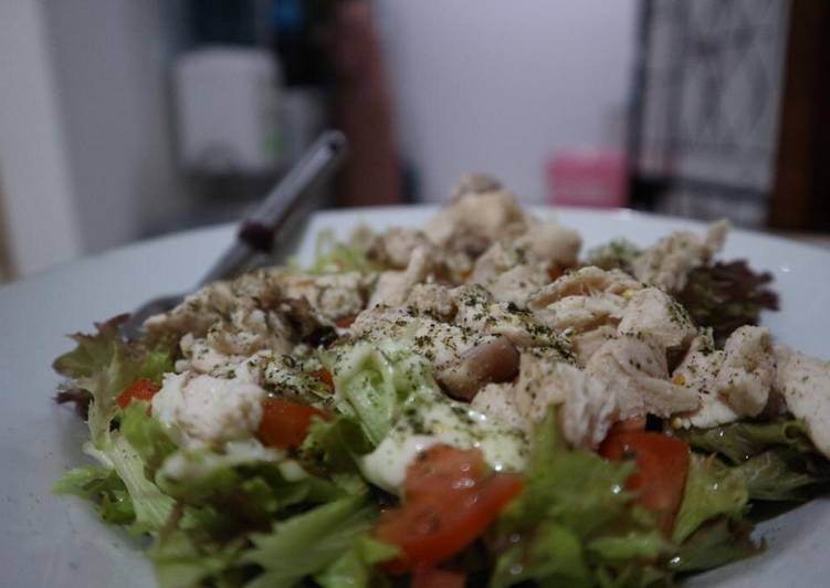 Langkah Mudah Menyiapkan Simple Chicken Salad Super Lezat