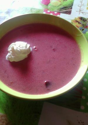 Fahéjas szilvaleves recept fotója
