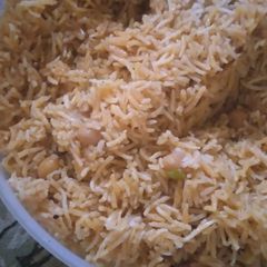 A picture of Chana pulao.