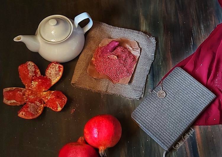 Step-by-Step Guide to Make Super Quick Homemade Pomegranate powder