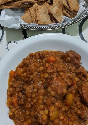Una foto de GUISO DE LENTEJAS!!!!