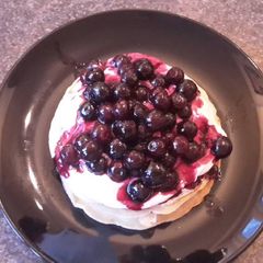 A picture of American style pancakes.