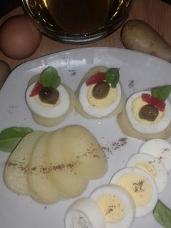 صورة لوصفة بطاطا وبيض مسلوق