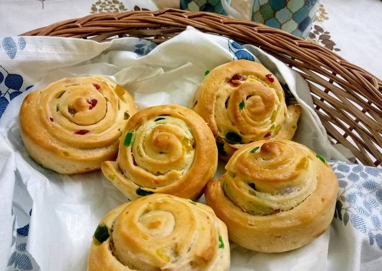 Recipe of Perfect Tutti frutti bread rolls