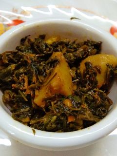आलू मेथी (Aloo methi recipe in hindi) रेसिपी मुख्य फोटो