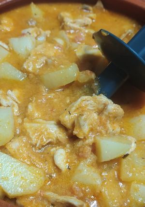 Una foto de Guisado de pollo Thermomix