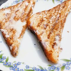 A picture of Cinnamon Toast.