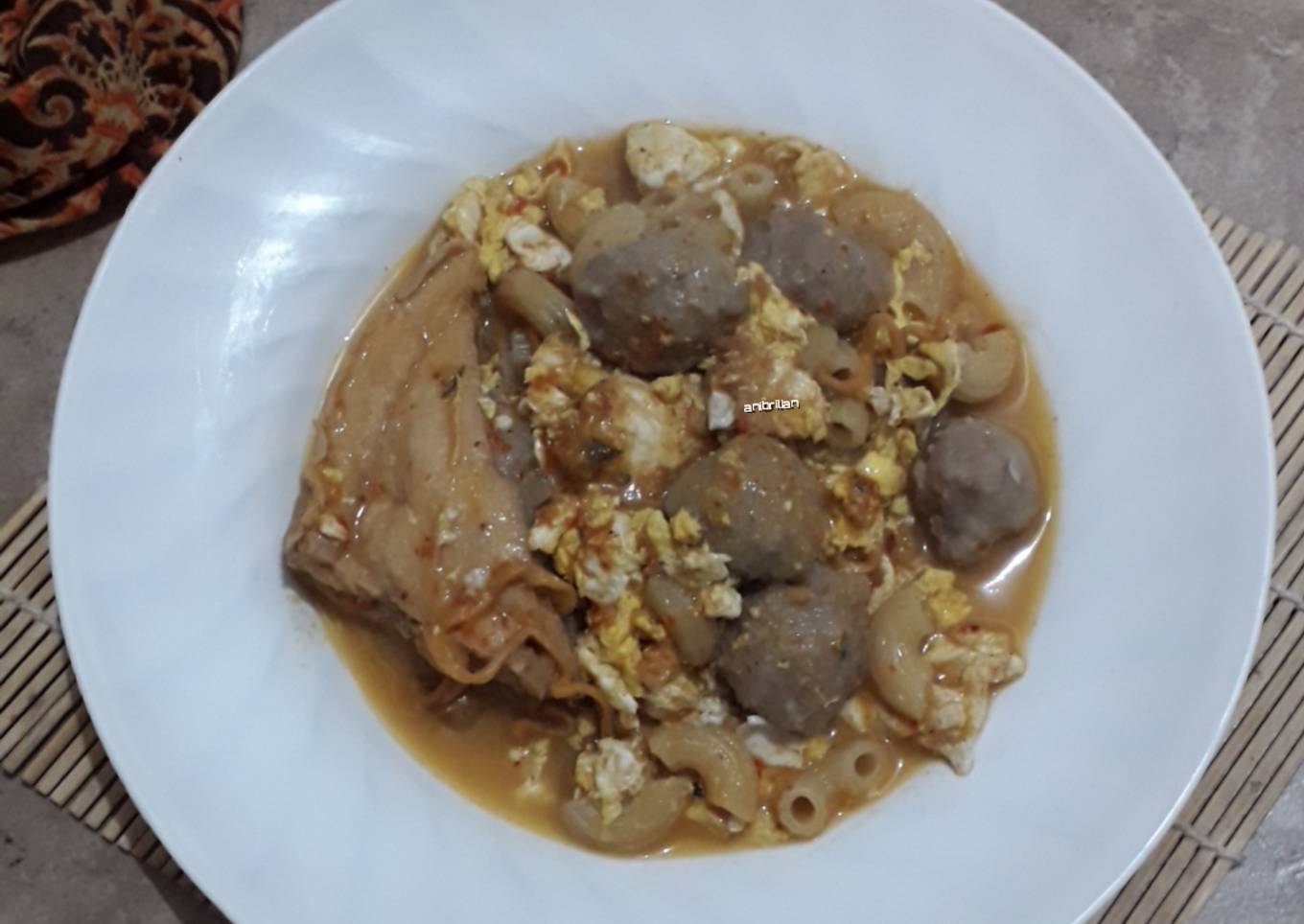 Seblak baso tahu