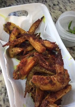 A picture of Specify fired chicken wings iftar special.