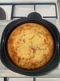 Cake aux lardons, bacon, gruyère râpé et 1 camembert