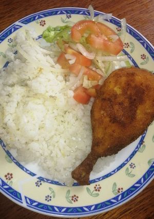 Una foto de Piernas de pollo con papa
