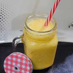 A picture of Mango shake 🥭🥭🥭🥭🥭.