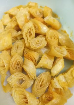 Foto resep Kripik kulit lumpia kekinian
