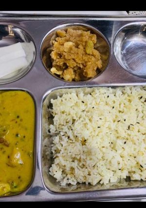 कढ़ी चावल (Kadhi chawal recipe in hindi) रेसिपी मुख्य फोटो