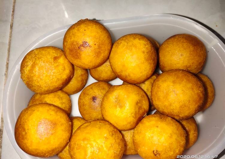 Bola2 ubi jalar isi coklat