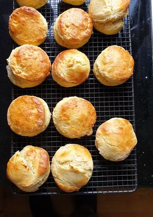 A picture of Devon Scones.